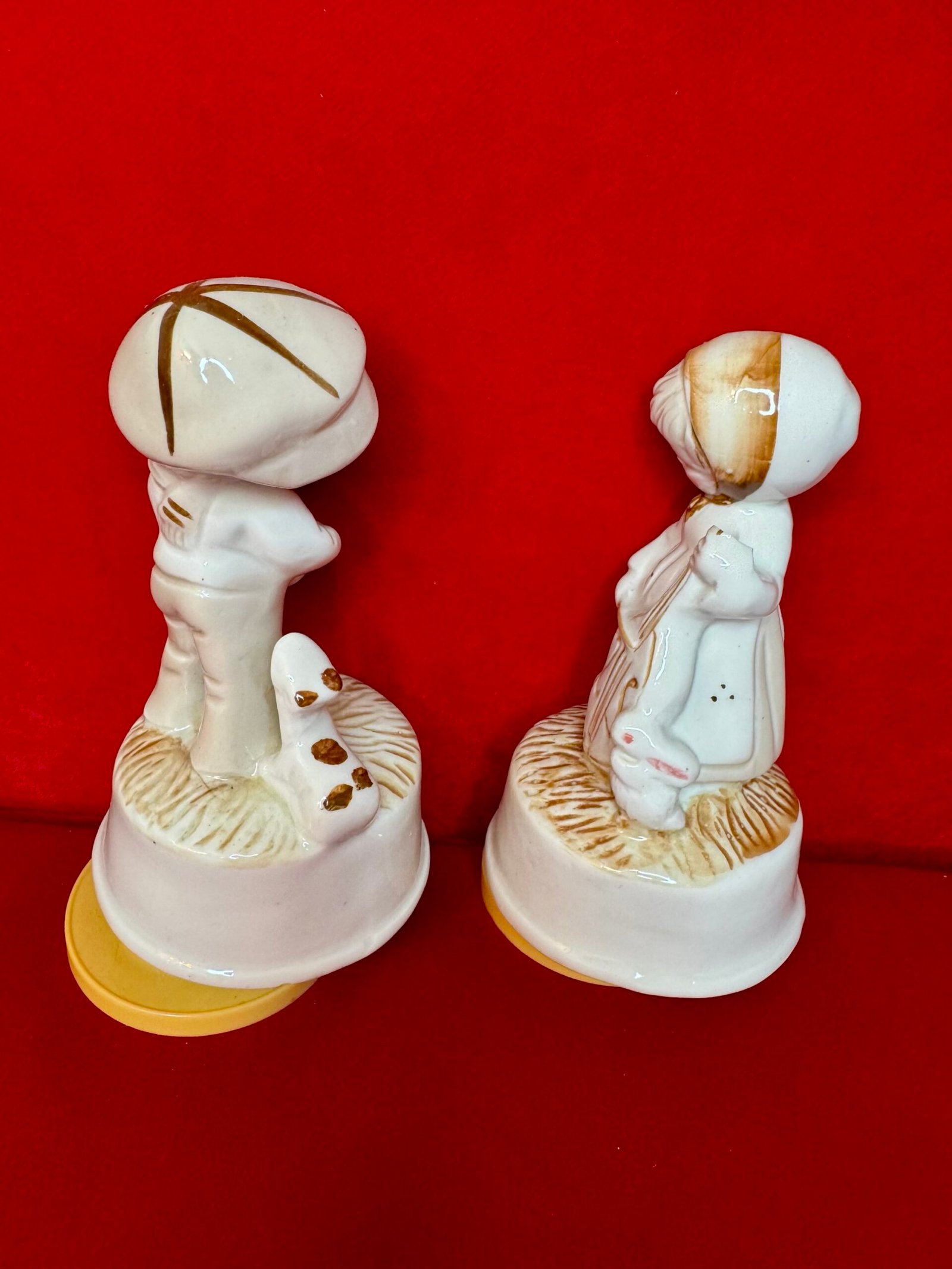 Vintage porcelain B&G music box set - Image 2