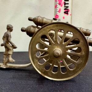 Solid brass soldier & cannon